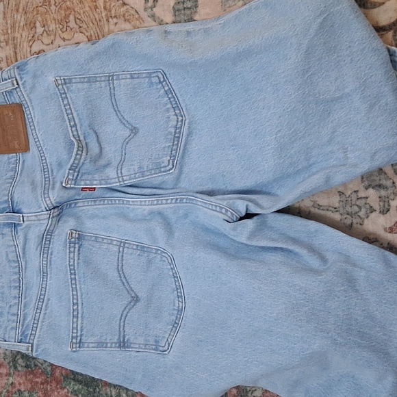 1970'S LEVIS DISTRESSED HIGH SLIM STRAIGHTS JEANS - Picture 8 of 15